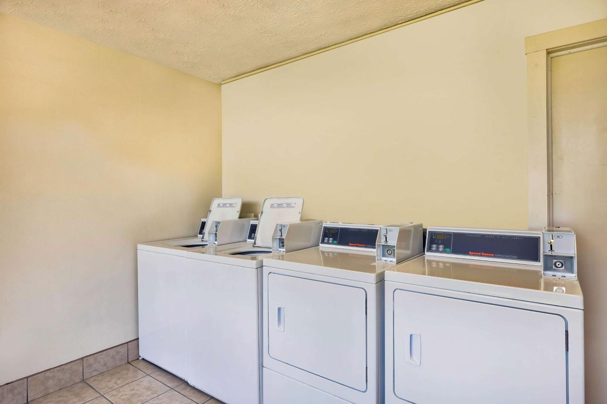 Motel 6-Mount Jackson, Va - Shenandoah Экстерьер фото